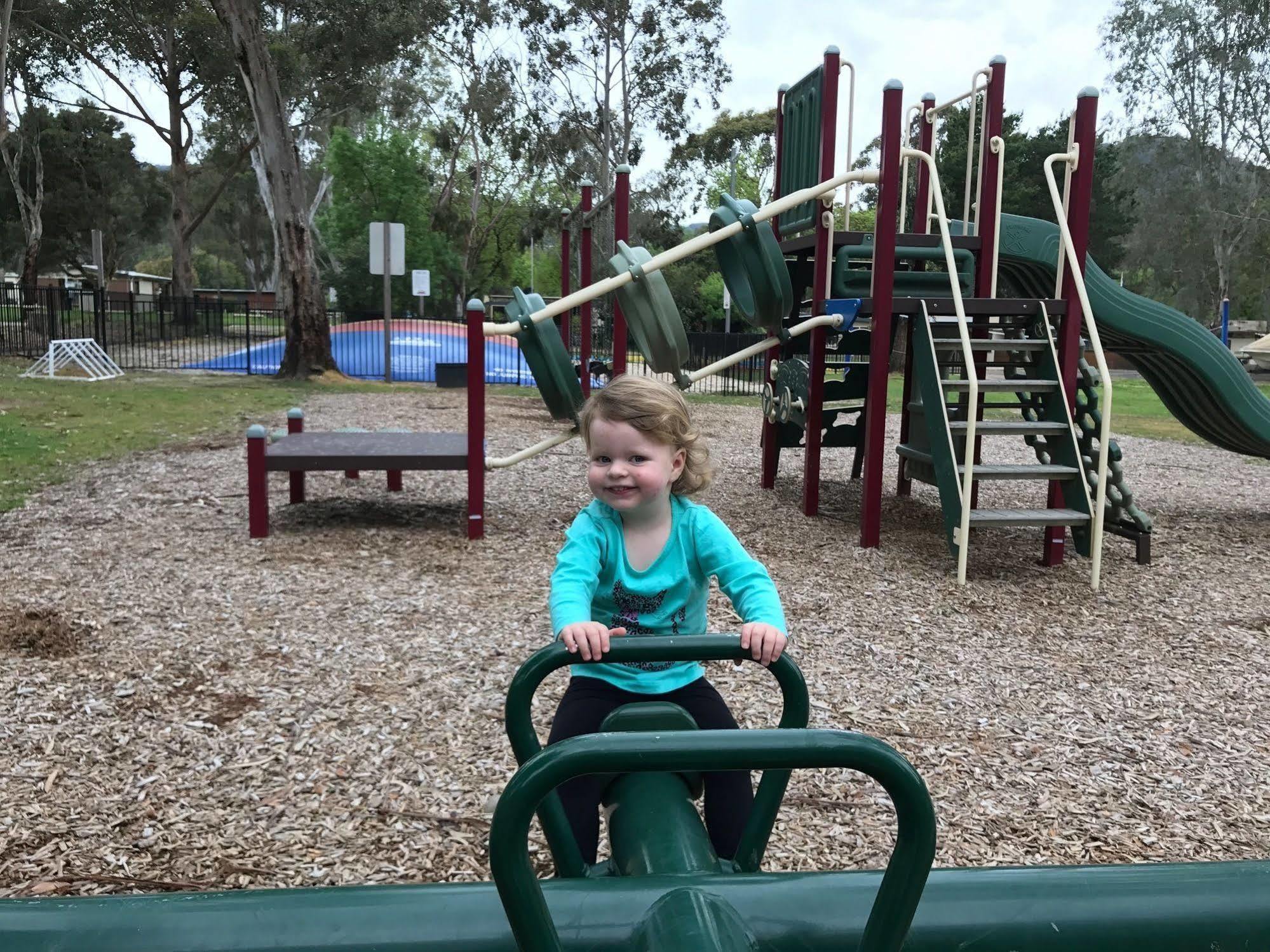 Eildon Pondage Holiday Park Exterior foto